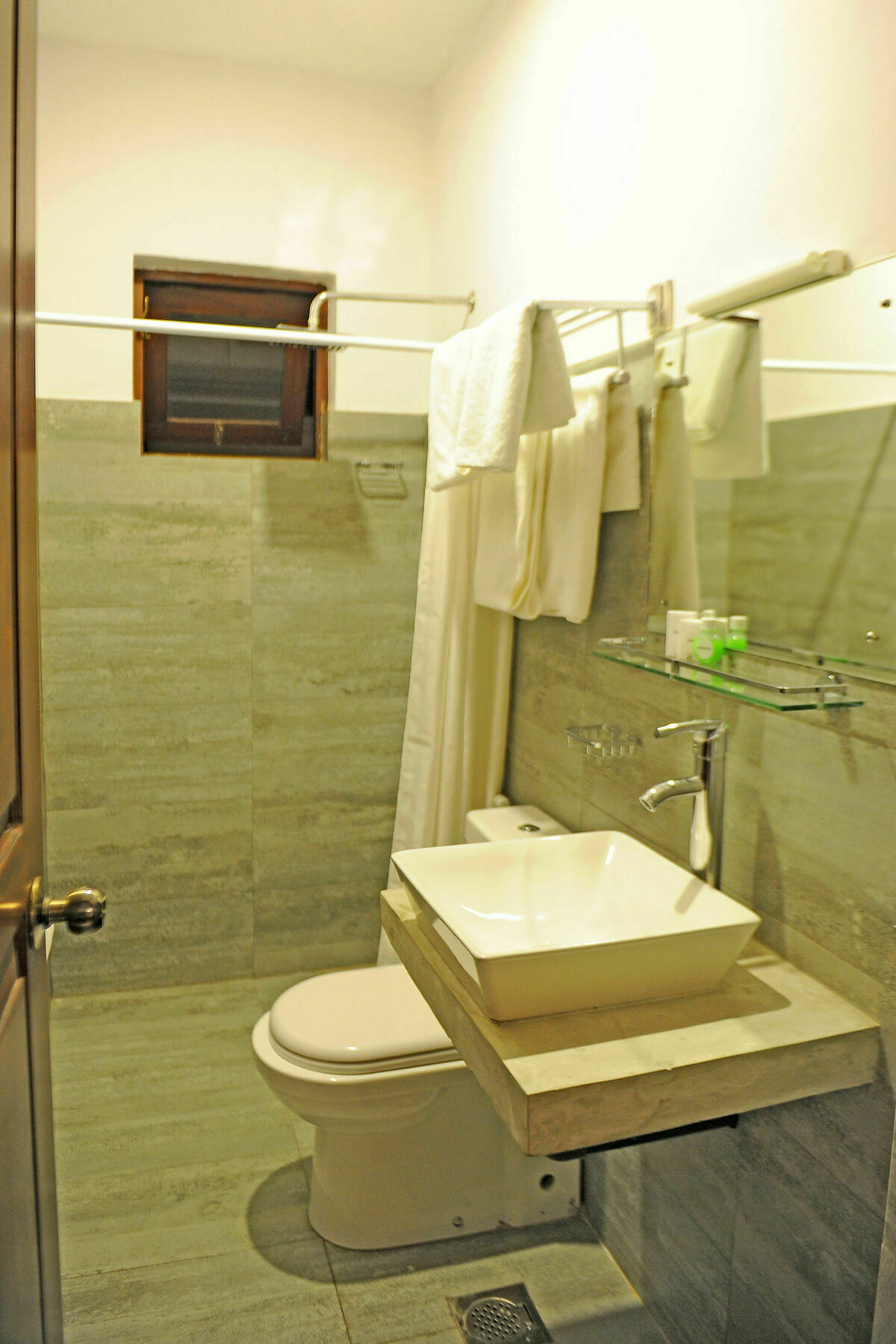 गेस्ट हाउस The In Lavinia 3*